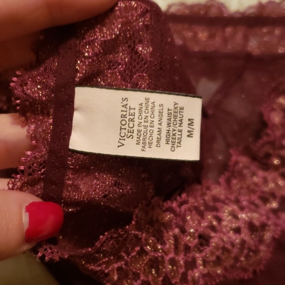 ❤ VICTORIA SECRETS LACE SET ❤ - Picture 5 of 6